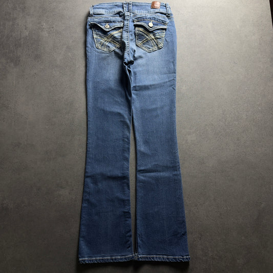 Y2K BASIC BOOTCUT JEANS (Größe XS)