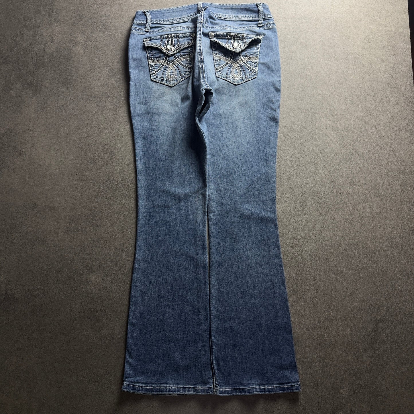 Y2K EMBROIDERY BOOTCUT JEANS (Größe M)