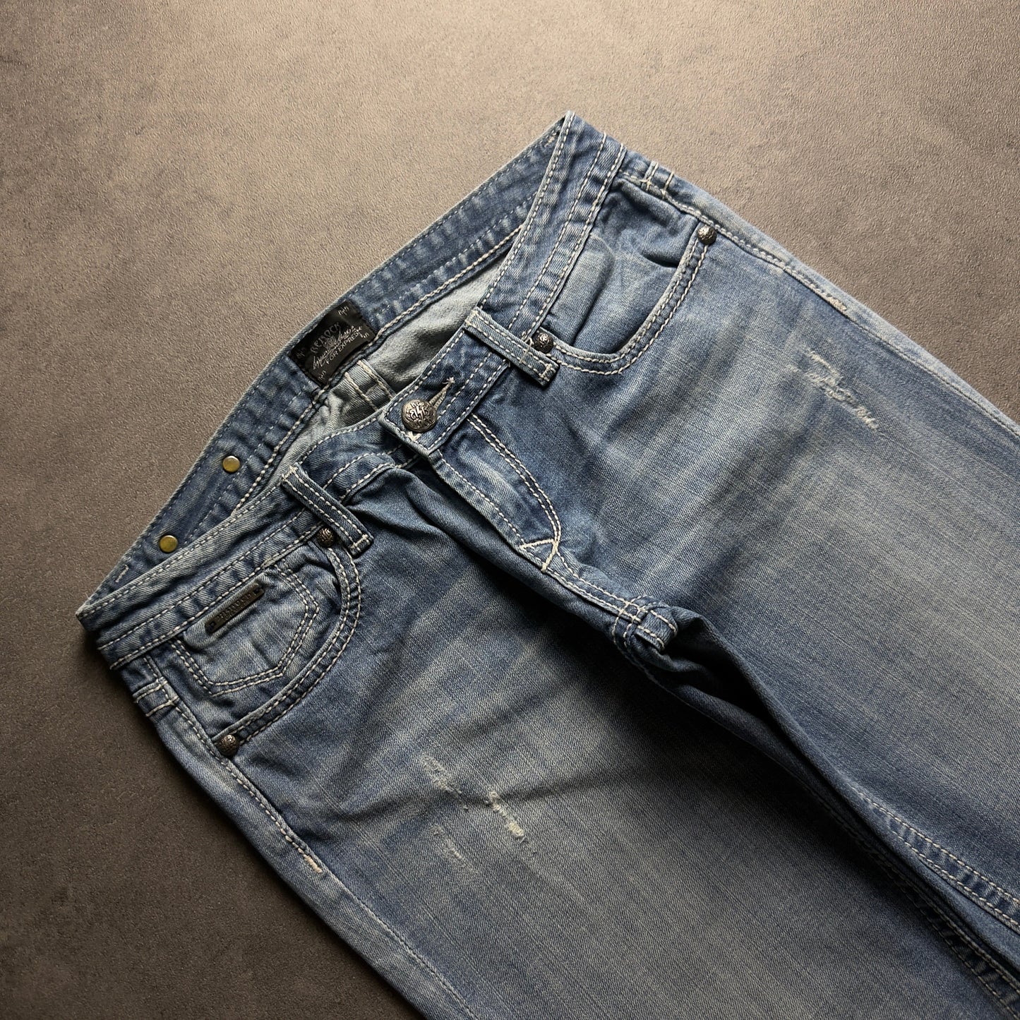 Y2K BASIC BOOTCUT JEANS (Größe M)