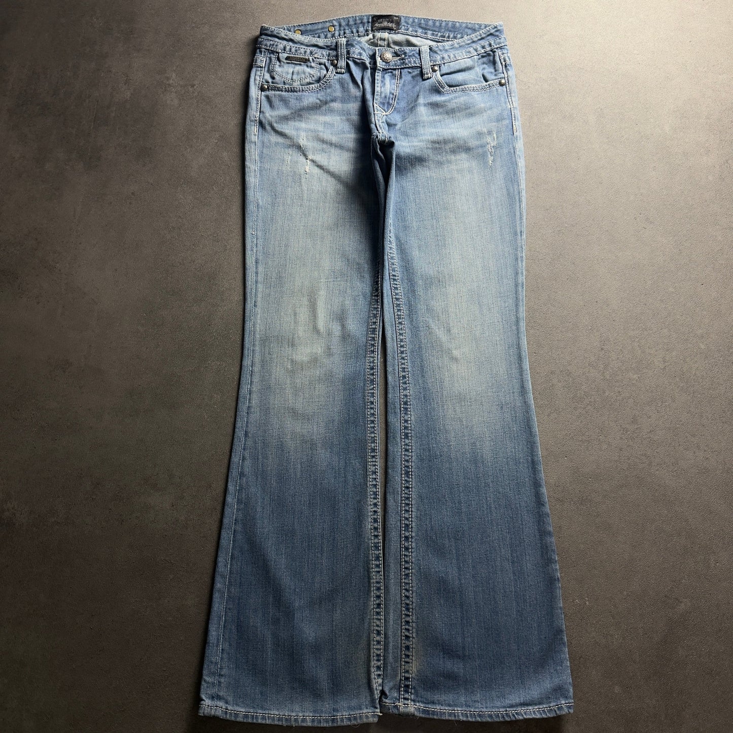 Y2K BASIC BOOTCUT JEANS (Größe M)