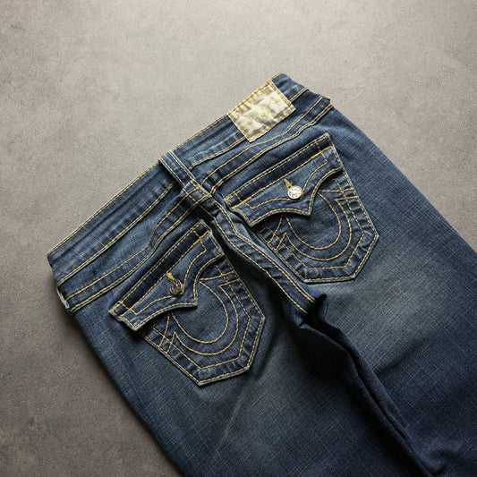 TRUE RELIGION BOOTCUT JEANS (Größe XS)