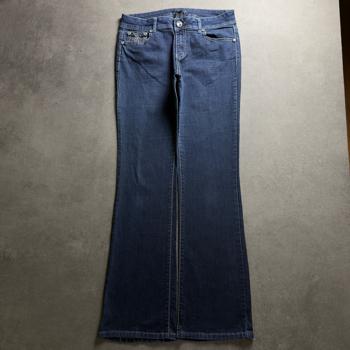 Y2K EMBROIDERY BOOTCUT JEANS (Größe M)
