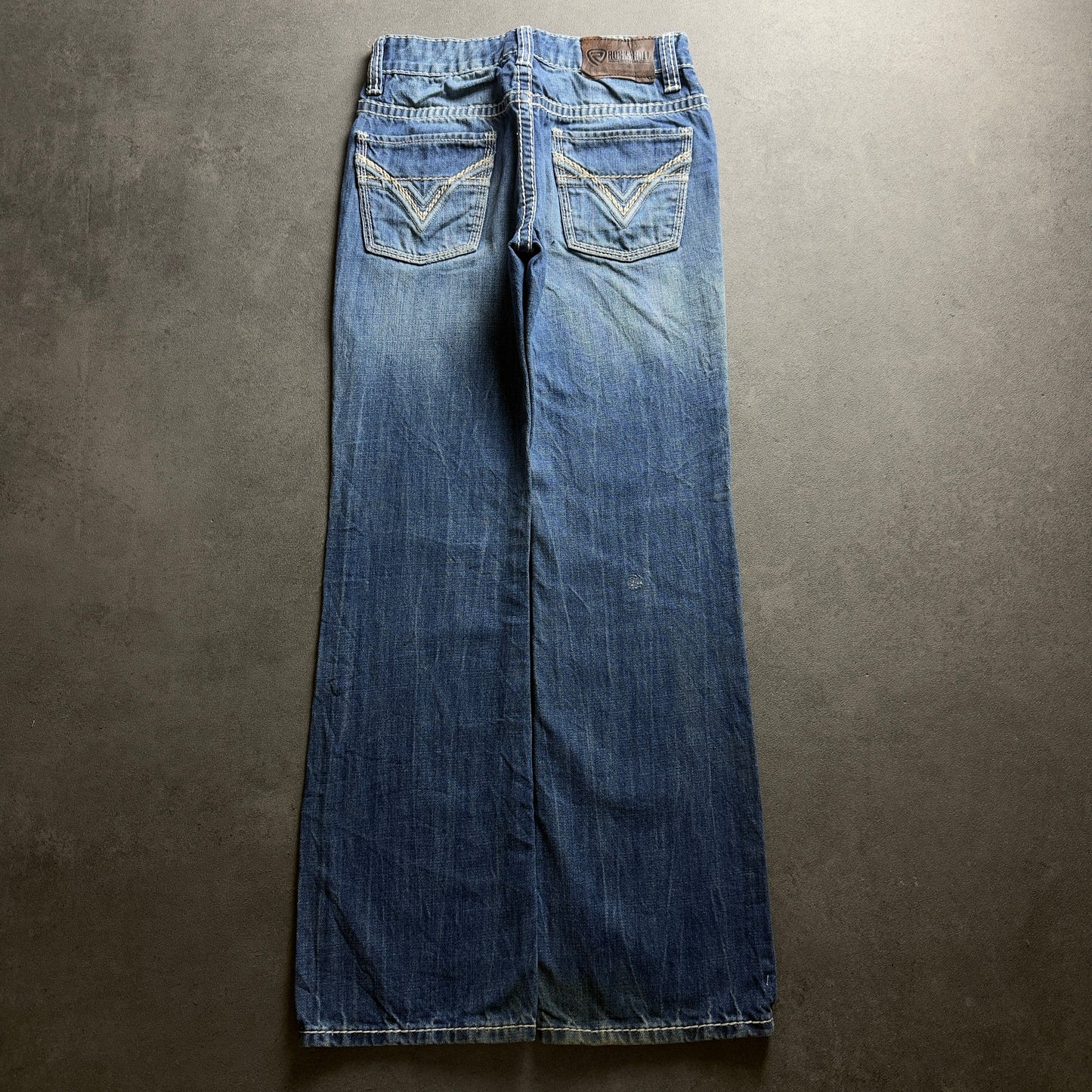 Y2K BASIC BOOTCUT JEANS (Größe XXS)