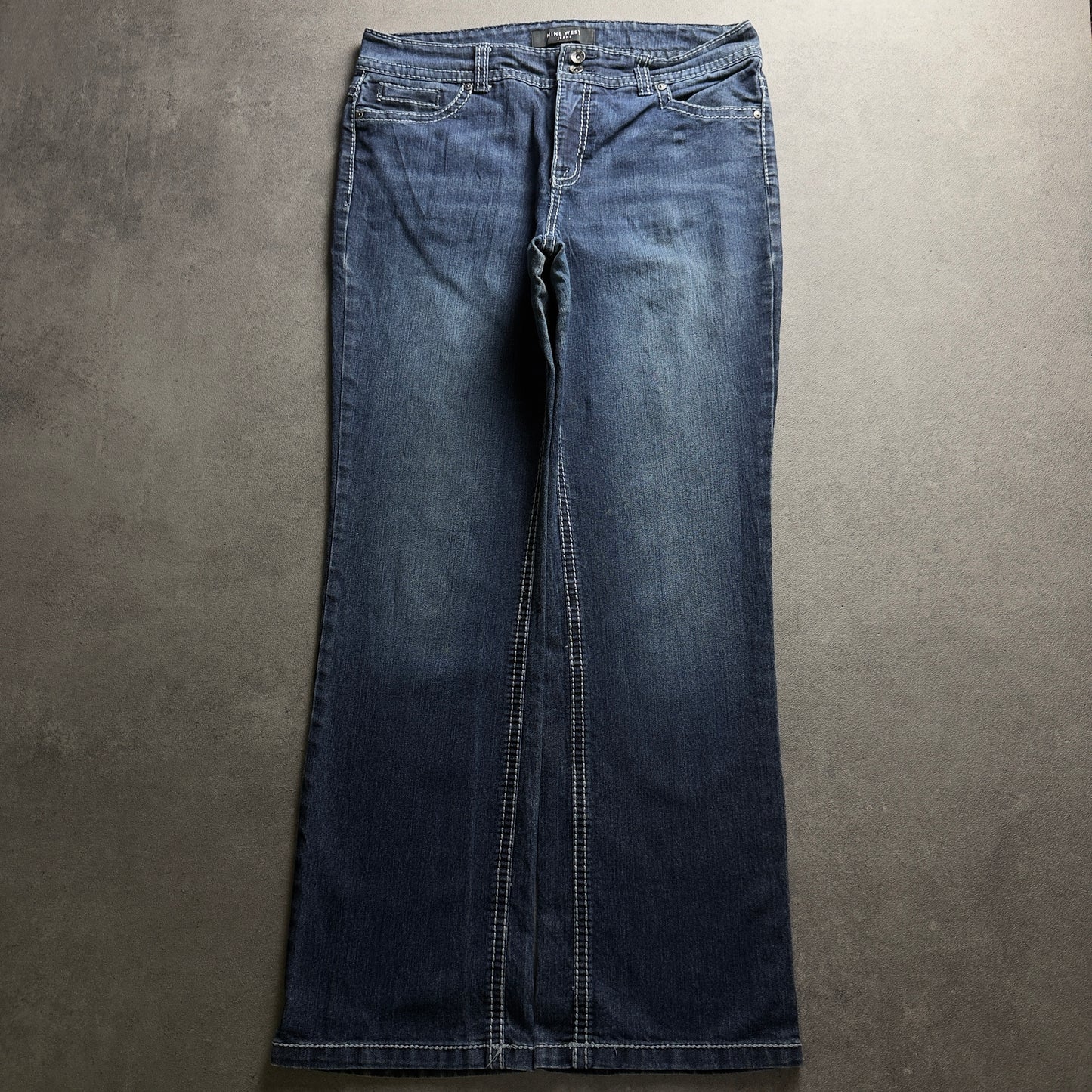 Y2K EMBROIDERY BOOTCUT JEANS (Größe L)