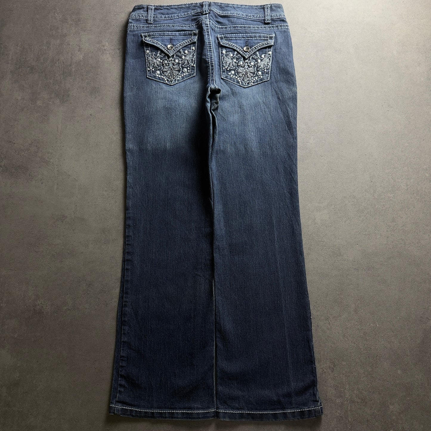 Y2K EMBROIDERY BOOTCUT JEANS (Größe L)