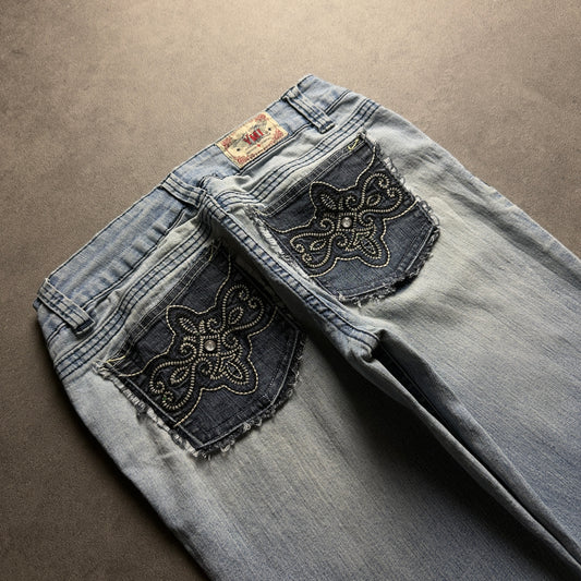 Y2K EMBROIDERY BOOTCUT JEANS (Größe S)