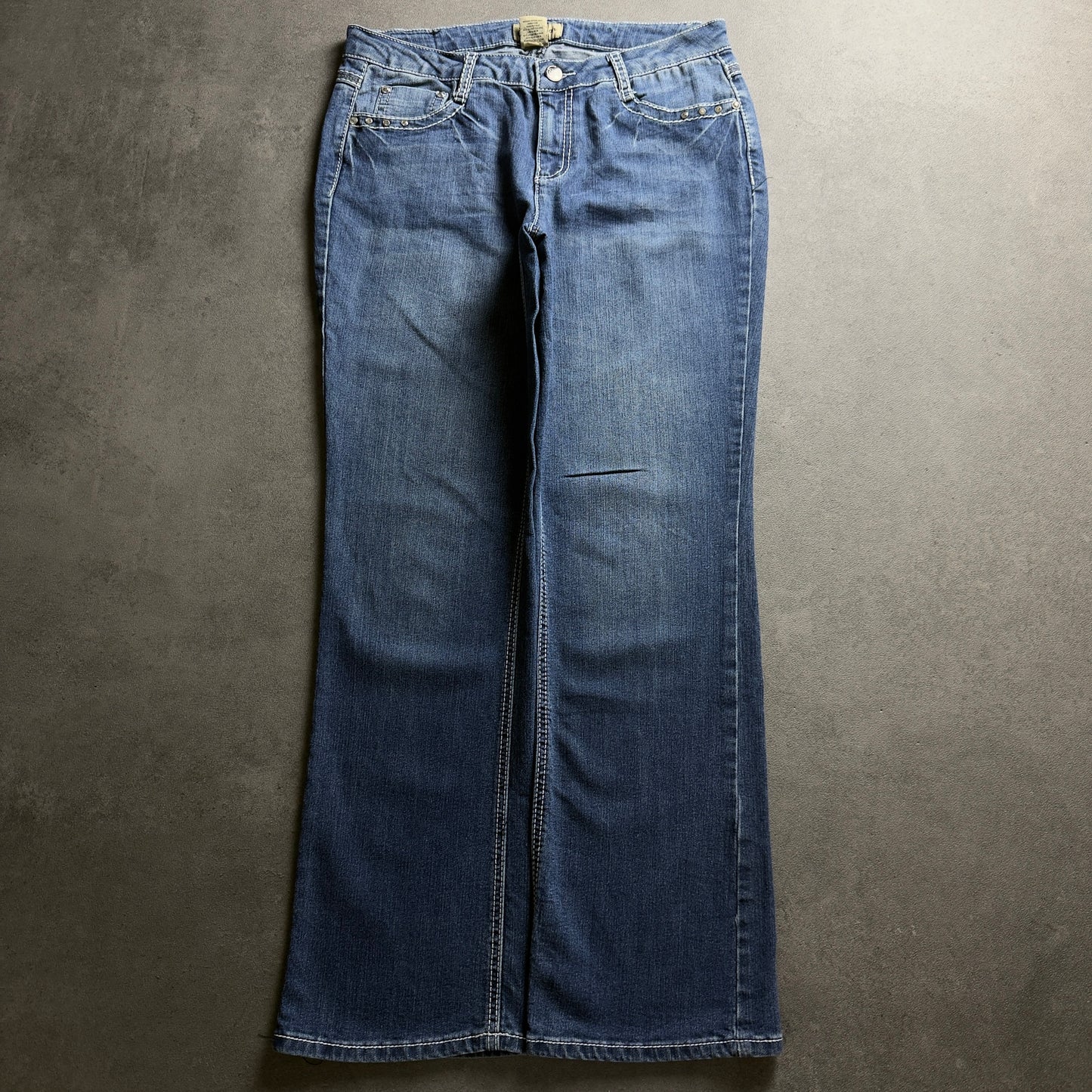 Y2K EMBROIDERY BOOTCUT JEANS (Größe M)