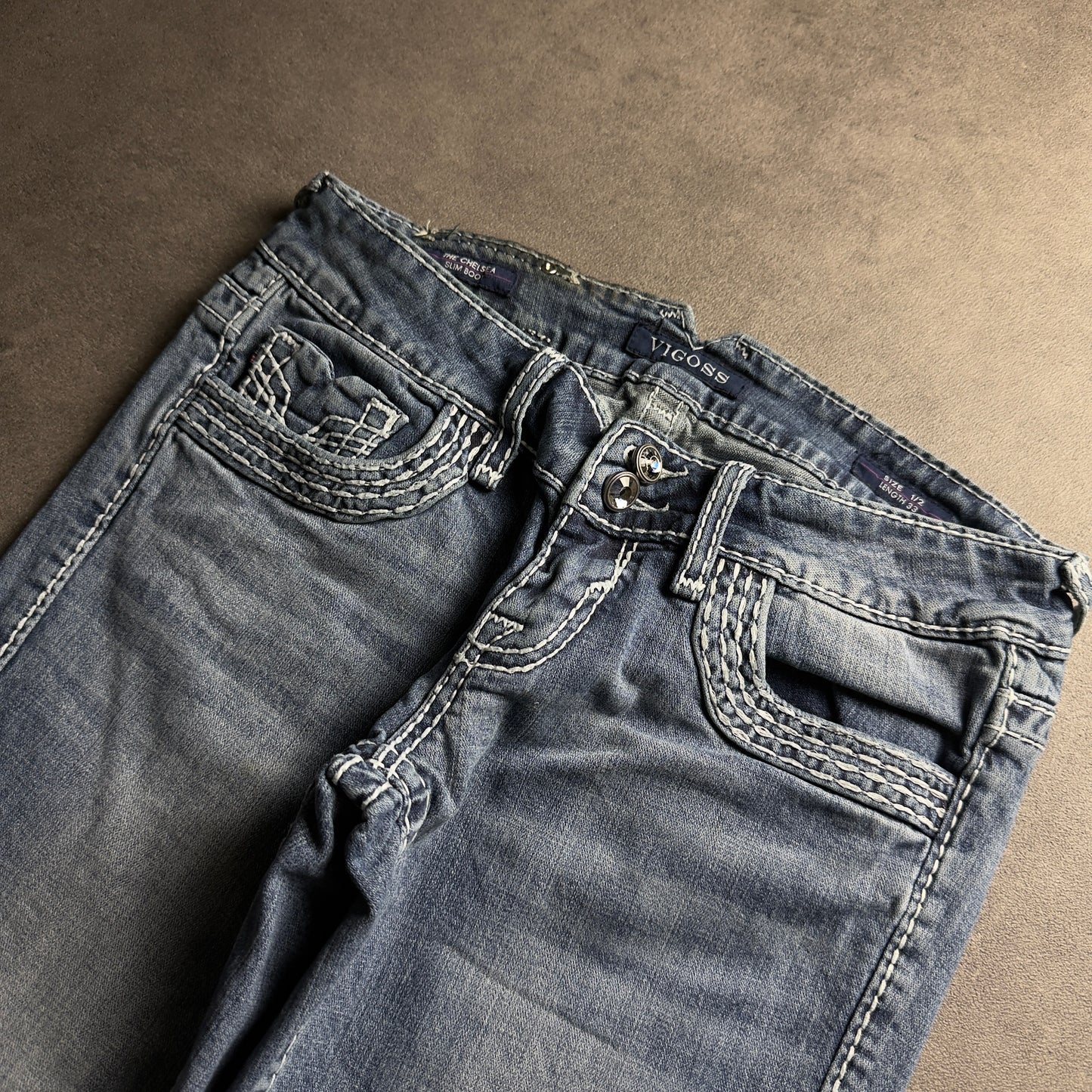 Y2K EMBROIDERY BOOTCUT JEANS (Größe S)